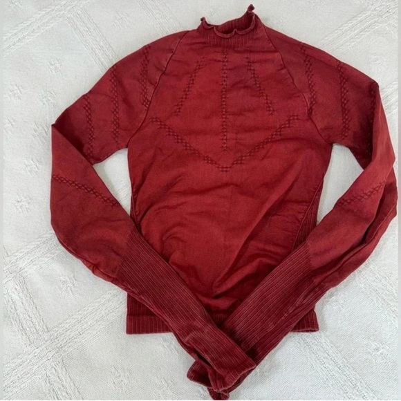 FP Movement Good Karma Long Sleeve Athletic Top - Picture 2 of 5